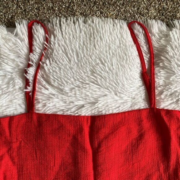 Lumiere Red Crop Top New without Tags Size Small - Picture 3 of 5